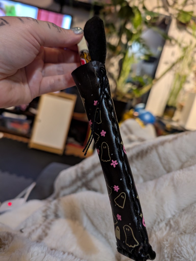 Vape pen holder -leather